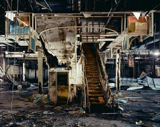 ulrich-dark-stores-20