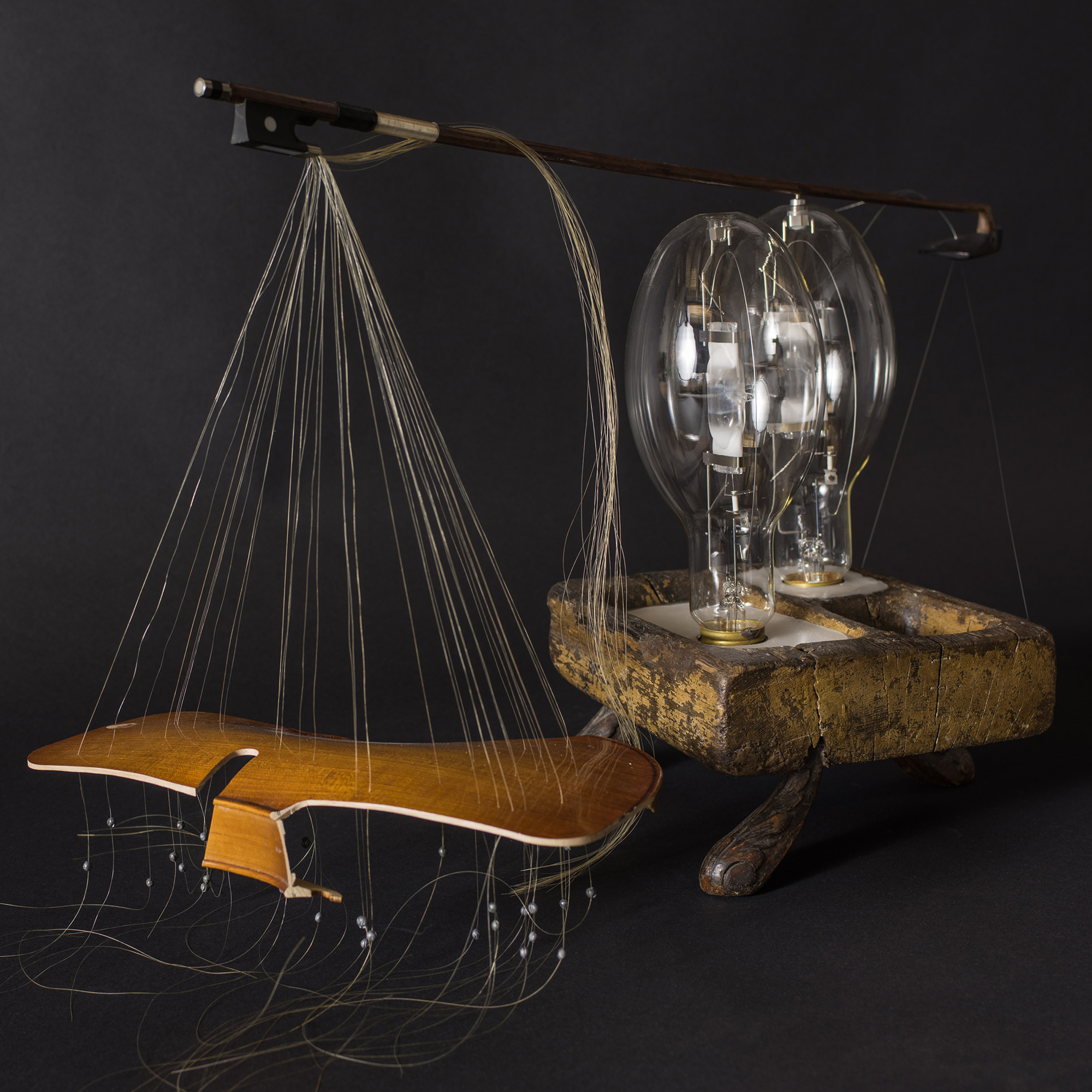 Click to Enlarge Gripho, sculpture by Smiljan Radic