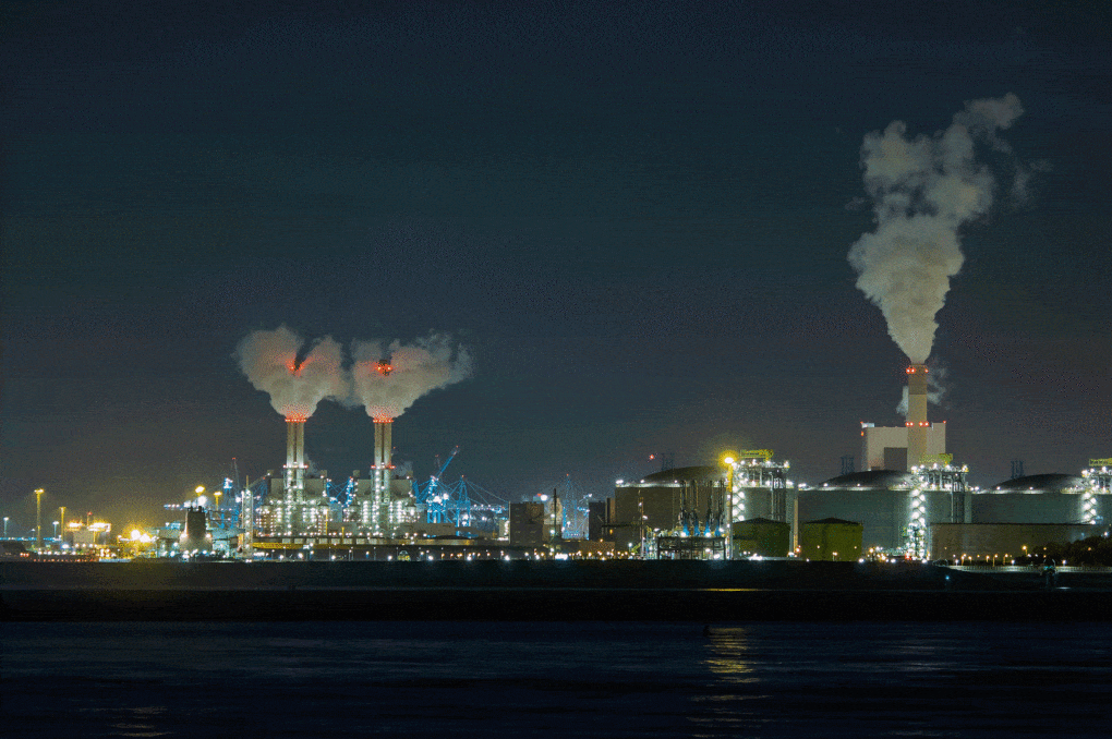 The Eon/Maasvlakte coal-fired power plant at the port of Rotterdam, 2020. 