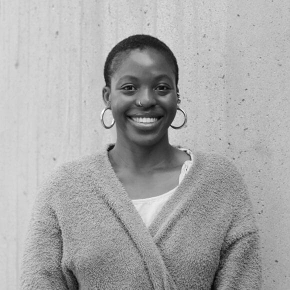 Jola Idowu