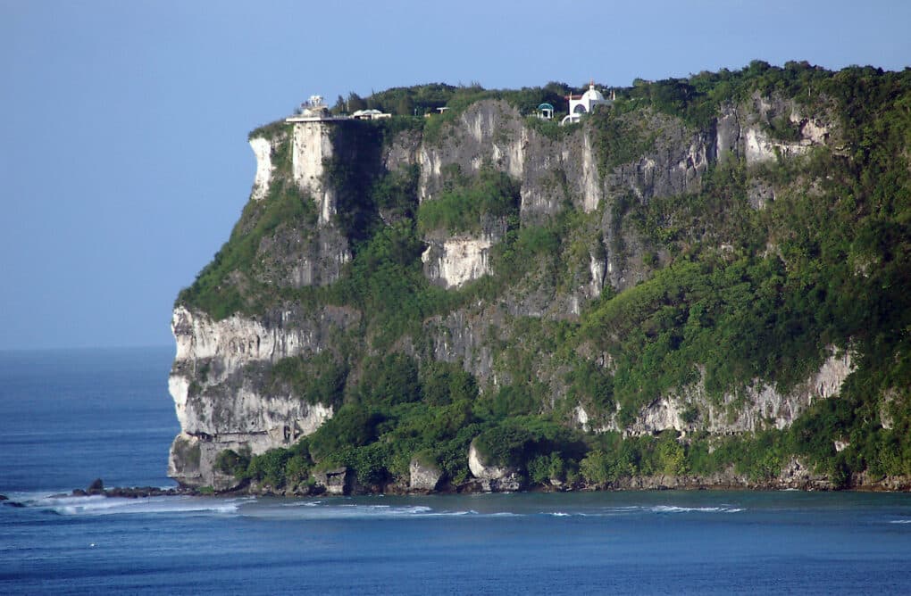 Color photograph of dramatic white cliffs.