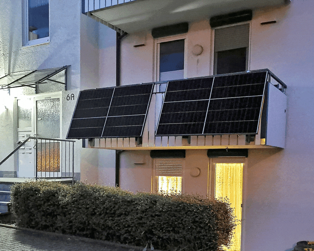 Solar panels on apartment building in Tauberbischofsheim, southeast of Frankfurt, May 2023.